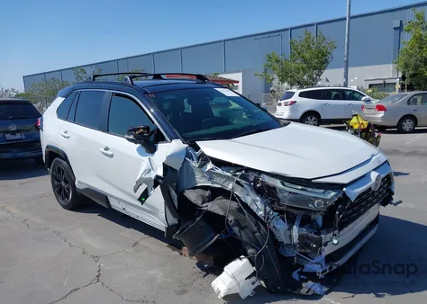 2024 Toyota Rav4 Hybrid Xse from USA, damaged, VIN JTME6RFV1RD556125